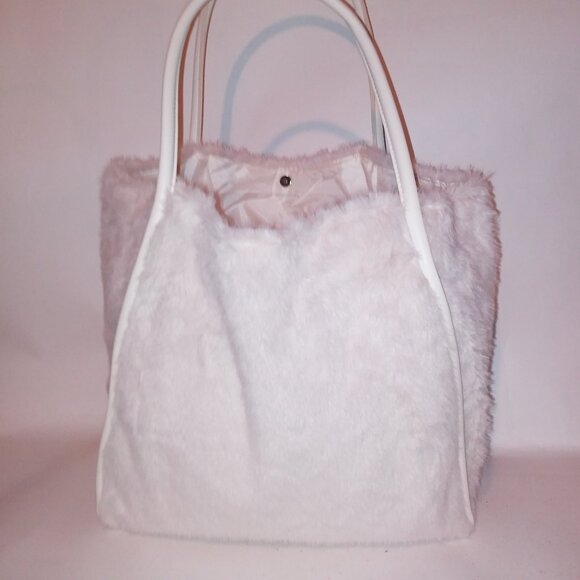 Victoria’s Secret Fuzzy Cream Tote Bag • NWT - Picture 10 of 13